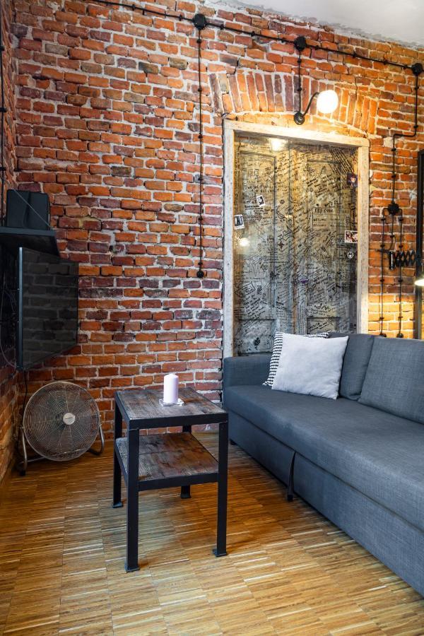 Househost Apartmeni: Podbrzezie 2/20 Krakow Dış mekan fotoğraf